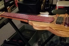 Oh man! This Lap-Steel is fun to play!